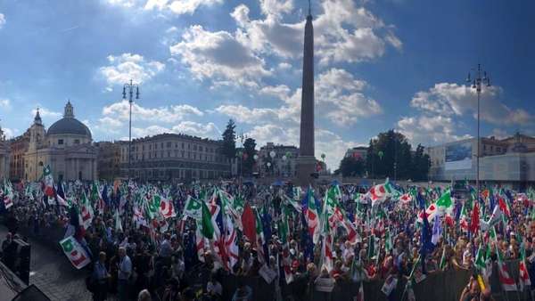 «Il Paese non lo cambi da Roma ma da Pontremoli»